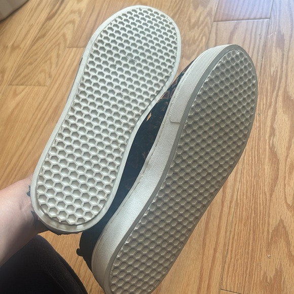 New Sam Edelman Moon and Stars Shoes - Picture 5 of 6